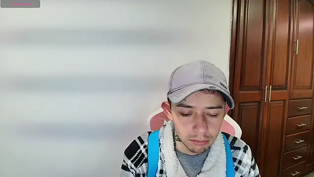 Aleecandrews online show from 10/15/25, 07:11