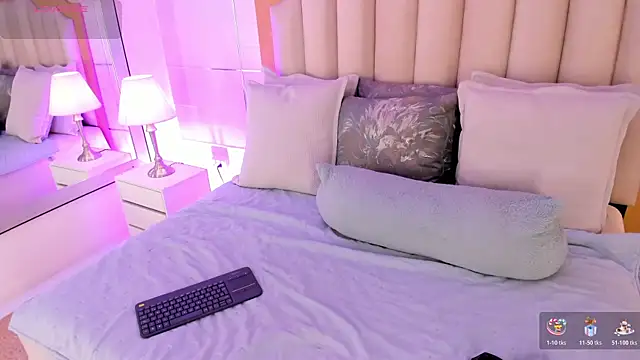 MaddieParker online show from 01/11/26, 06:04