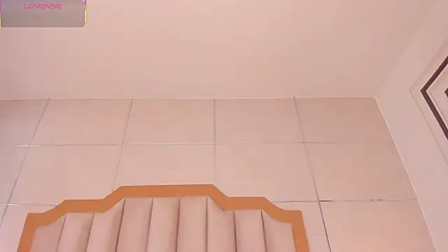 MaddieParker online show from 11/18/25, 11:15