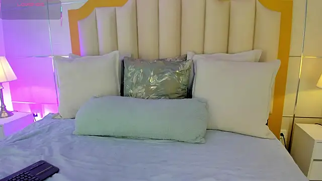 MaddieParker online show from 01/07/26, 07:41