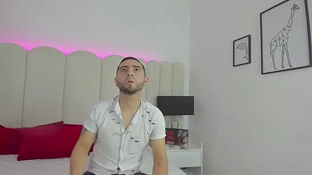 Lushian  online show from 11/26/25, 03:23