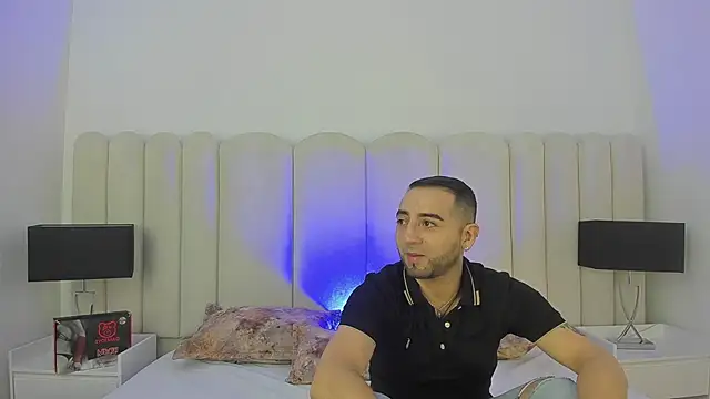 Snapshot of Lushian_ chatting on 05/22/26, 04:05 Lushian online show from 05/22/26, 04:05