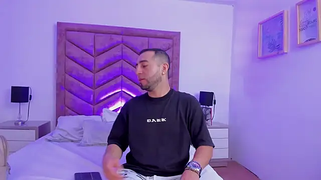 Lushian  online show from 10/25/25, 03:34