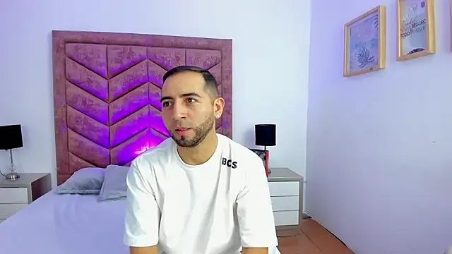 Lushian  online show from 12/21/25, 03:36