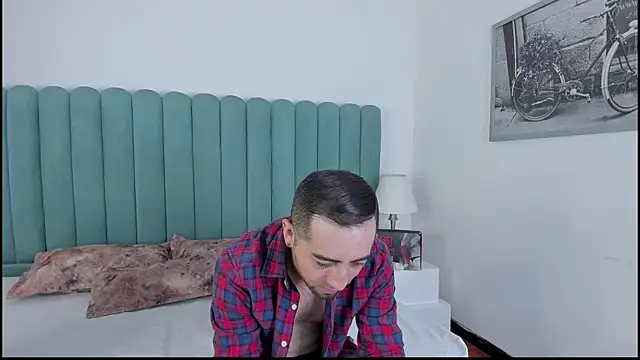 Lushian  online show from 10/03/25, 02:18