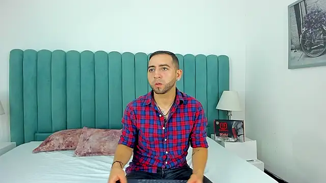 Lushian  online show from 03/06/26, 02:34