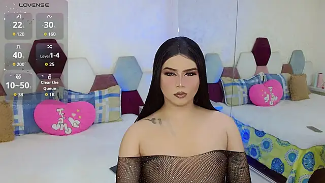 Snapshot of kushina_uzumaki75 chatting on 10/29/25, 04:11 kushina uzumaki75 online show from 10/29/25, 04:11