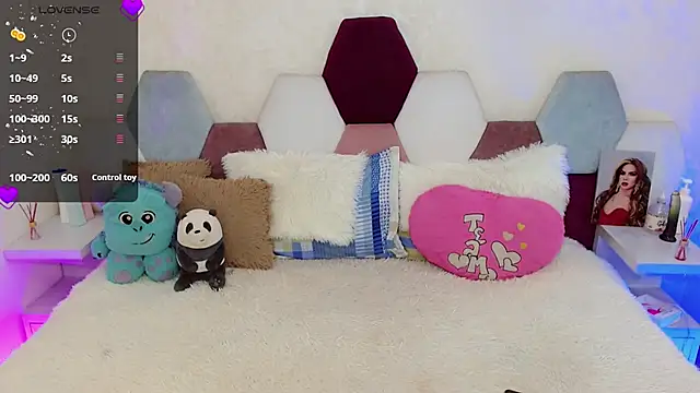 Snapshot of kushina_uzumaki75 chatting on 09/17/25, 03:41 kushina uzumaki75 online show from 09/17/25, 03:41