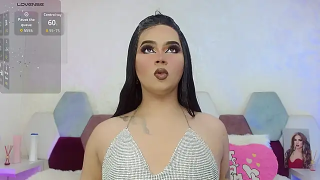 Snapshot of kushina_uzumaki75 chatting on 11/28/25, 05:07 kushina uzumaki75 online show from 11/28/25, 05:07