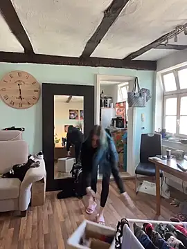 Seductively4 20 online show from 03/10/26, 09:13