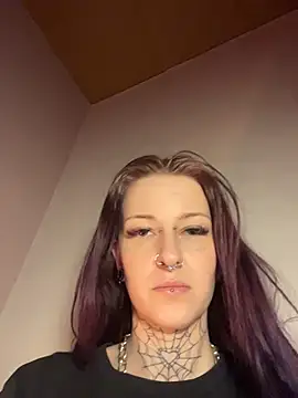 Seductively4 20 online show from 04/11/26, 03:03