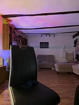 Seductively4 20 online show from 02/06/26, 06:31