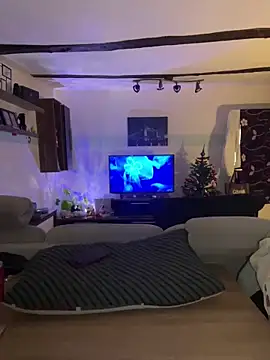 Seductively4 20 online show from 12/16/25, 07:51