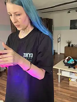 Seductively4 20 online show from 10/14/25, 01:01