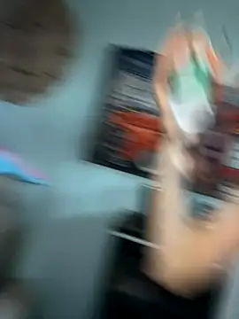 Seductively4 20 online show from 11/12/25, 10:08