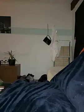 Seductively4 20 online show from 11/10/25, 06:51