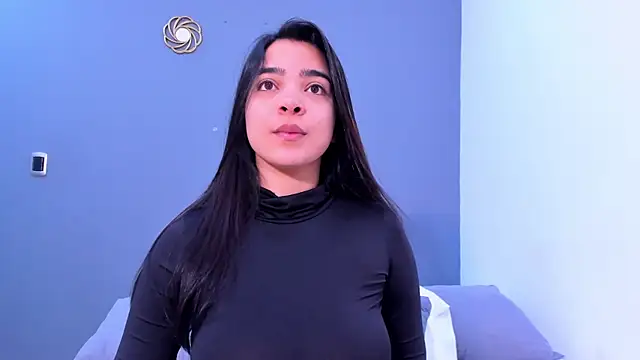 Snapshot of KamilaBetancourt chatting on 06/26/26, 01:06 KamilaBetancourt online show from 06/26/26, 01:06