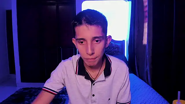 gomitaboy 1 online show from 10/22/25, 10:19