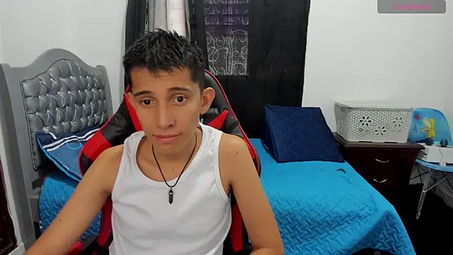 gomitaboy 1 online show from 10/26/25, 05:46