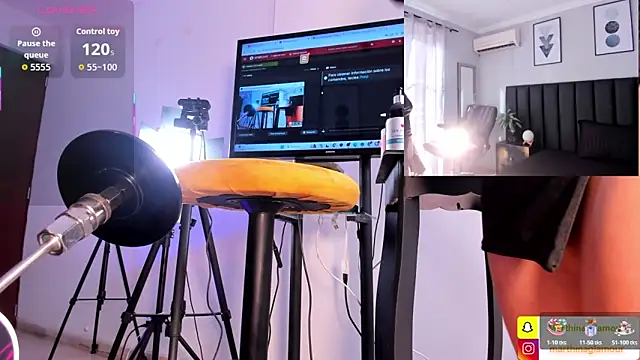 Marthina online show from 12/18/25, 01:37