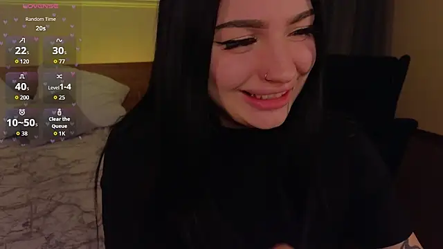 honey     bunny online show from 05/11/26, 02:45