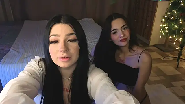 Snapshot of honey_____bunny chatting on 01/06/26, 04:22 honey bunny online show from 01/06/26, 04:22