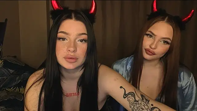 honey     bunny online show from 10/27/25, 03:02