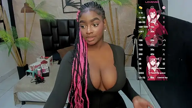 Snapshot of alana_bonny chatting on 12/03/25, 12:37 alana bonny online show from 12/03/25, 12:37