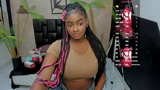 Snapshot of alana_bonny chatting on 11/27/25, 12:27 alana bonny online show from 11/27/25, 12:27