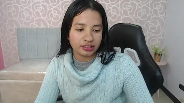 Snapshot of Irina_evans_s1 chatting on 10/20/25, 07:14 Irina evans s1 online show from 10/20/25, 07:14