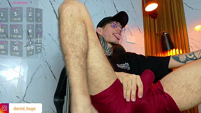 david huge online show from 02/18/26, 06:00