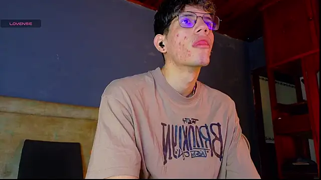 david huge online show from 11/20/25, 01:23