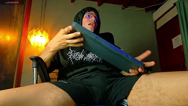 david huge online show from 04/01/26, 02:46