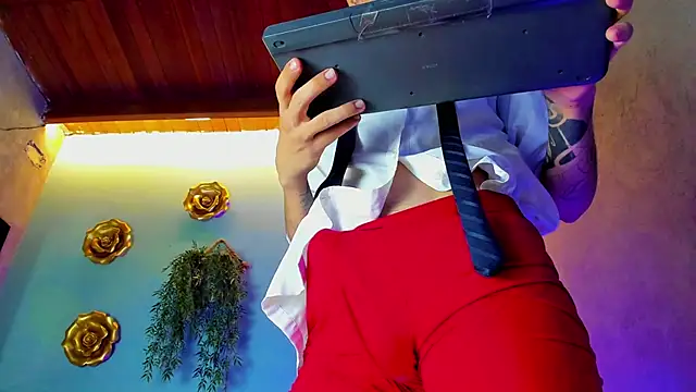 david huge online show from 10/25/25, 01:45