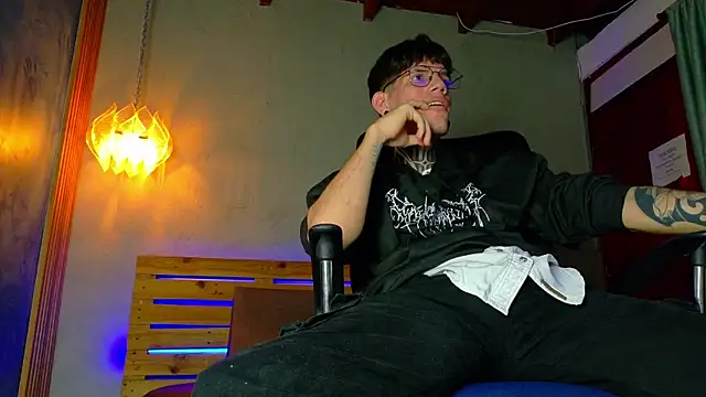 david huge online show from 04/11/26, 03:14