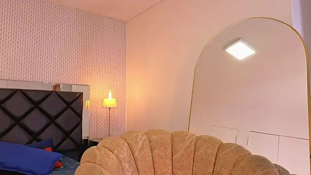 Snapshot of ryo_light chatting on 02/17/26, 04:10 ryo light online show from 02/17/26, 04:10