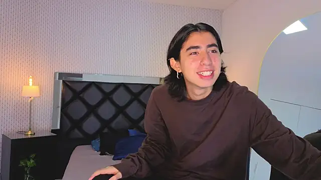 ryo light online show from 10/01/25, 07:40