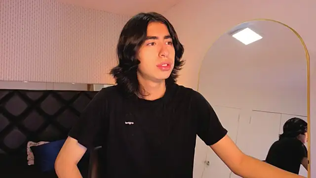 ryo light online show from 10/28/25, 07:57