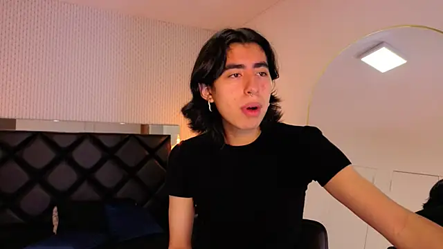 ryo light online show from 10/29/25, 07:46