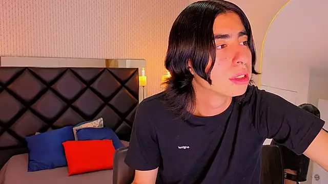 ryo light online show from 10/11/25, 08:32