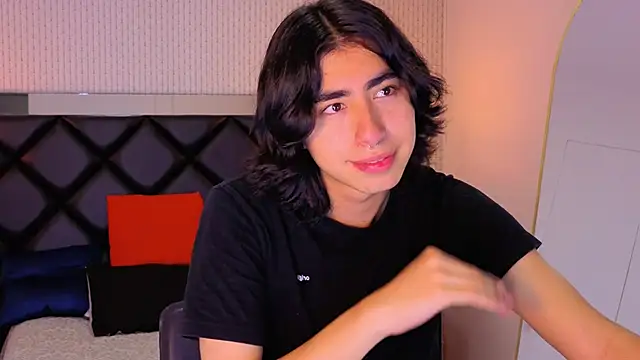 ryo light online show from 10/19/25, 08:11