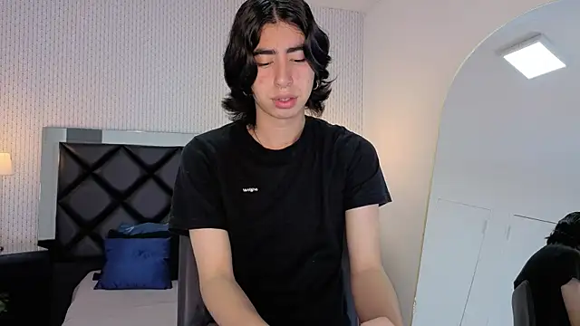 ryo light online show from 09/28/25, 08:38