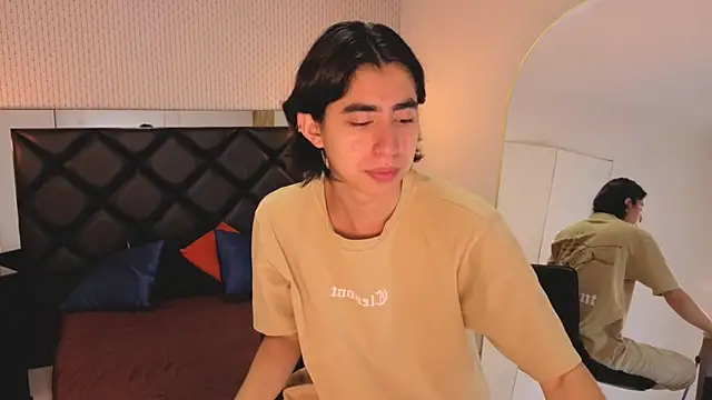 ryo light online show from 10/05/25, 08:10