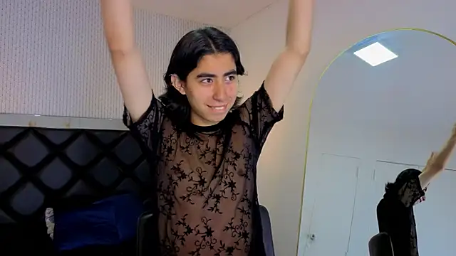 ryo light online show from 10/27/25, 08:32