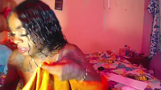 pink 7777 online show from 11/21/25, 11:48