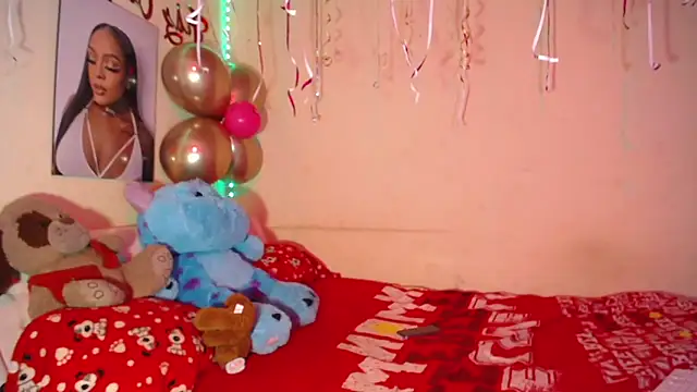 pink 7777 online show from 11/13/25, 02:48