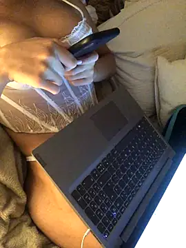 MusaAyla online show from 11/29/25, 01:28