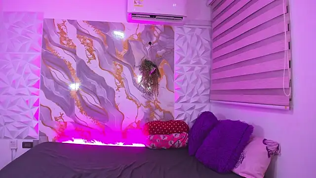 stuart fetish online show from 12/04/25, 11:48