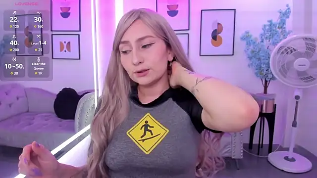 Alicia leclair online show from 11/15/25, 03:43