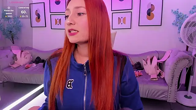 Alicia leclair online show from 11/03/25, 07:39